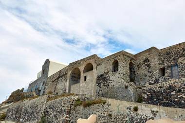 White & Co. La Torre Suites