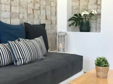 Elia Residences Santorini