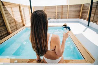 Mesanto Luxury Suites