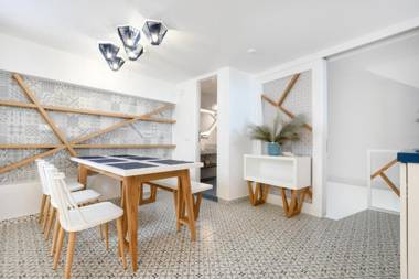 Blue White Residence