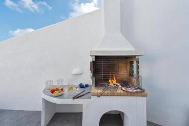 Spacious 3-Bed Villa with private pool in