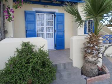 Santorious Spacious Apartment