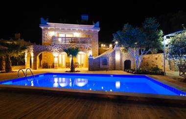 Aristidis luxury villa-anesis family