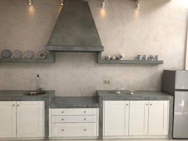 Kostis Parthenis Residence