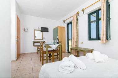 Dionysos Apartments And Studios