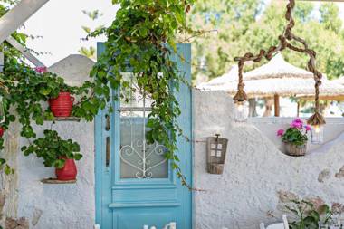 Sonio Beach - Que Bella Collection