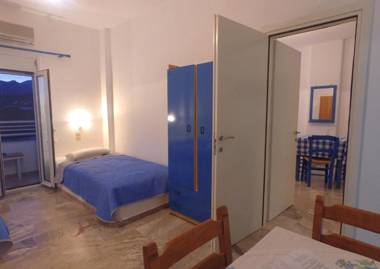 Helios Studios & Apartments