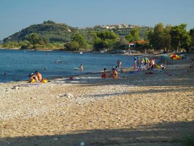 Akroyali Hotel & Villas