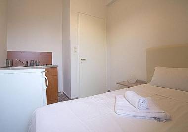 Galazia Nera Apartments