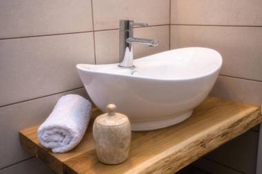 The Five Keys Apartments