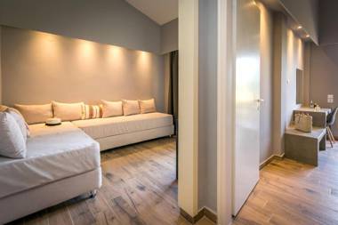 Zoe Hotel Trypiti Beach Resort