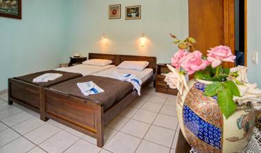 Studios Leandros
