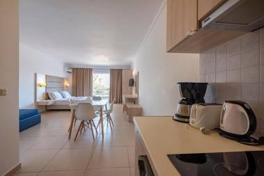 Aegean Blu Hotel & Apartments