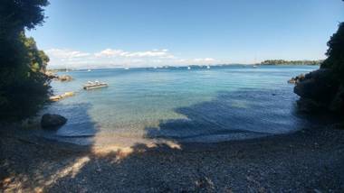 Kommeno Linga Longa Apartments with sea view and beach