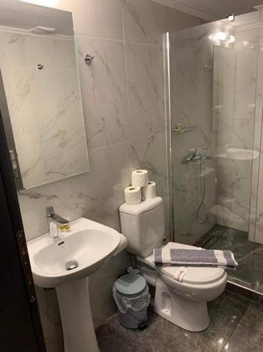 Odos Oneiron Tavronitis Bay