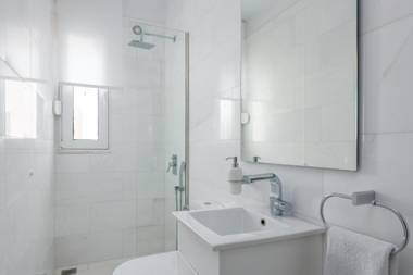 Maria & Nada Beachfront Villas