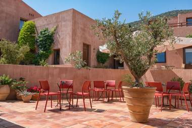 Koutouloufari Village Holiday Club