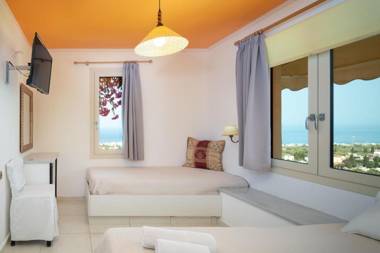 Room in Apartment - Spacious Room in Creta for 3 people with Ac Swimming Pool and Nature
