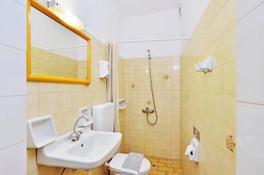 Katerina Rooms for Rent