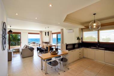 Elia Seaside Nea Chora