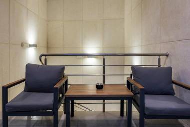 Trianon Luxury Apartments & Suites