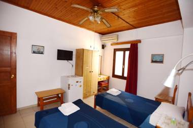 Stelios Rooms to Rent