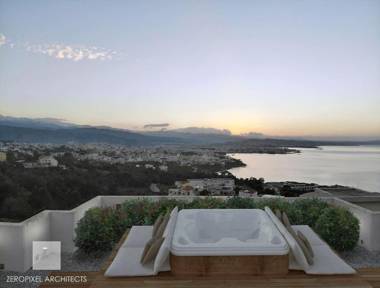 Apartment with Rooftop Hot Tub