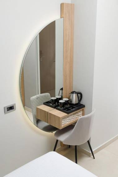 Metropolitan Pearl Boutique Hotel