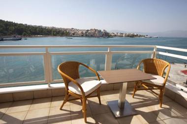 Chalkida Seafront Apartment