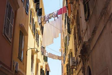 Durrell Liston Suites