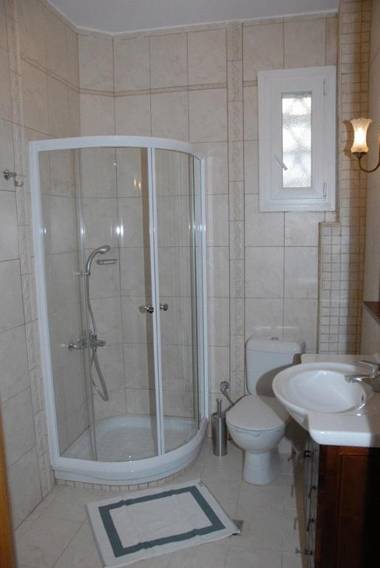 Kyknos De Luxe Suites & Rooms