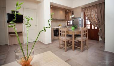 Aphrodite Luxury Studios & Apartments