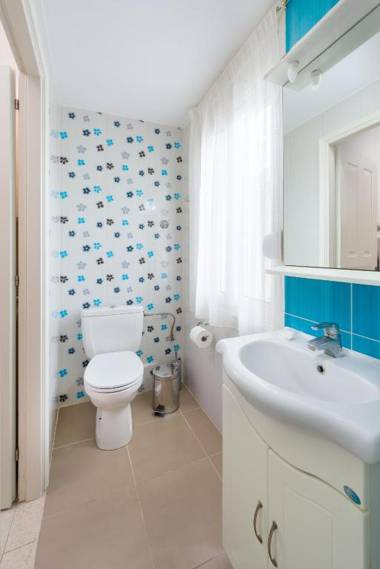 Art Center Apartments