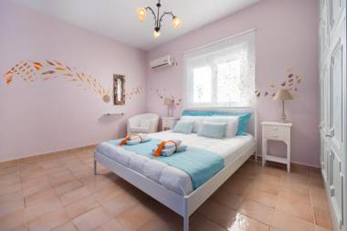 Art Center Apartments