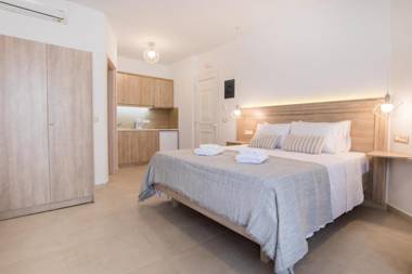 Porfyris Studios and Apartments