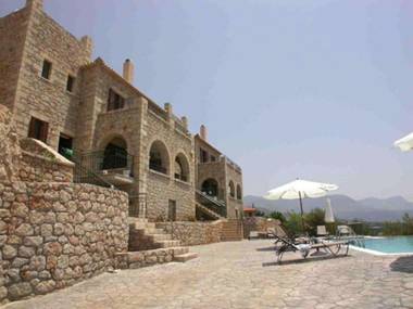 Kolokotronis Hotel & Spa