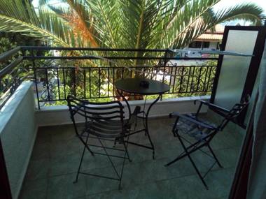 Ostria Maisonettes and Studios