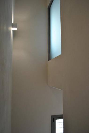 Petras Gi - Stone Houses