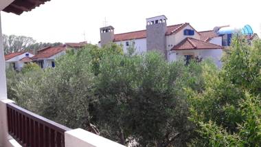 Alexandra Apartments