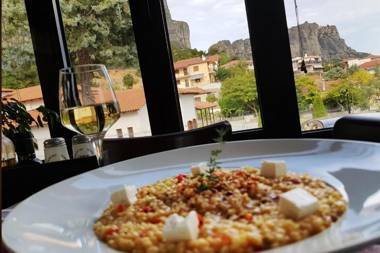 Theatro Hotel Odysseon