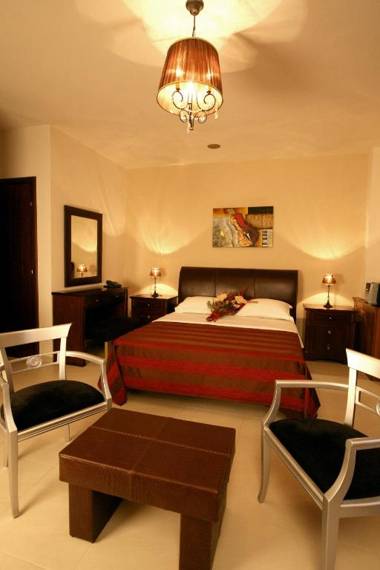Epavlis Meteora Suites Hotel