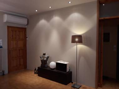 Cozy small villa with private pool at Kalamata 