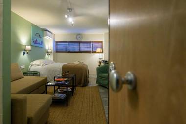 Pol's studio Kalamata Mediterranean Apartments