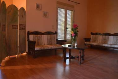 Anagenessis suites & spa