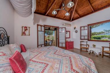 Garden Village Studios & Apartments