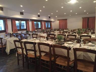 Arolithos Traditional Village Hotel