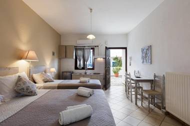 Kasteli Studios & Apartments