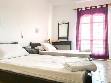 Antiko Hotel Apts & Studios