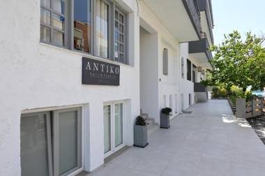 Antiko Hotel Apts & Studios