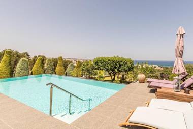 Luxury Villa Golden Crest with private swimming pool